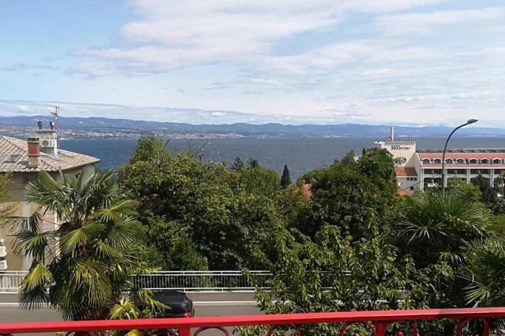Apartment Sea View Lovran